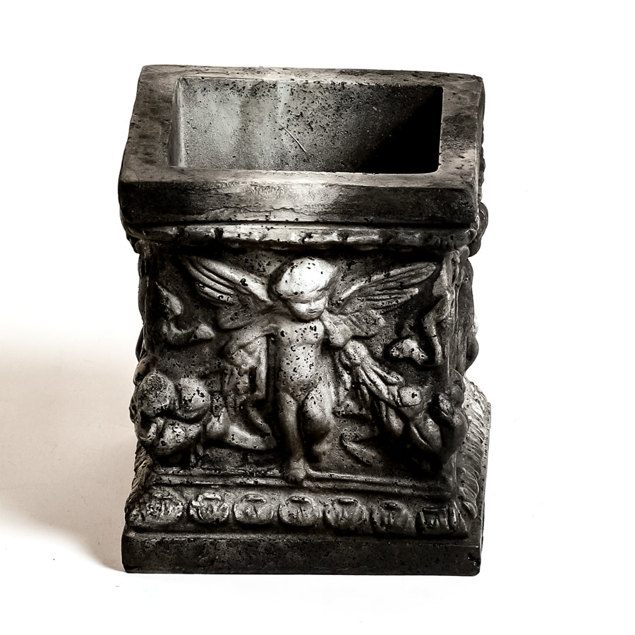 [src: https://orlandi-production.s3.amazonaws.com/images/1868/original.jpg]