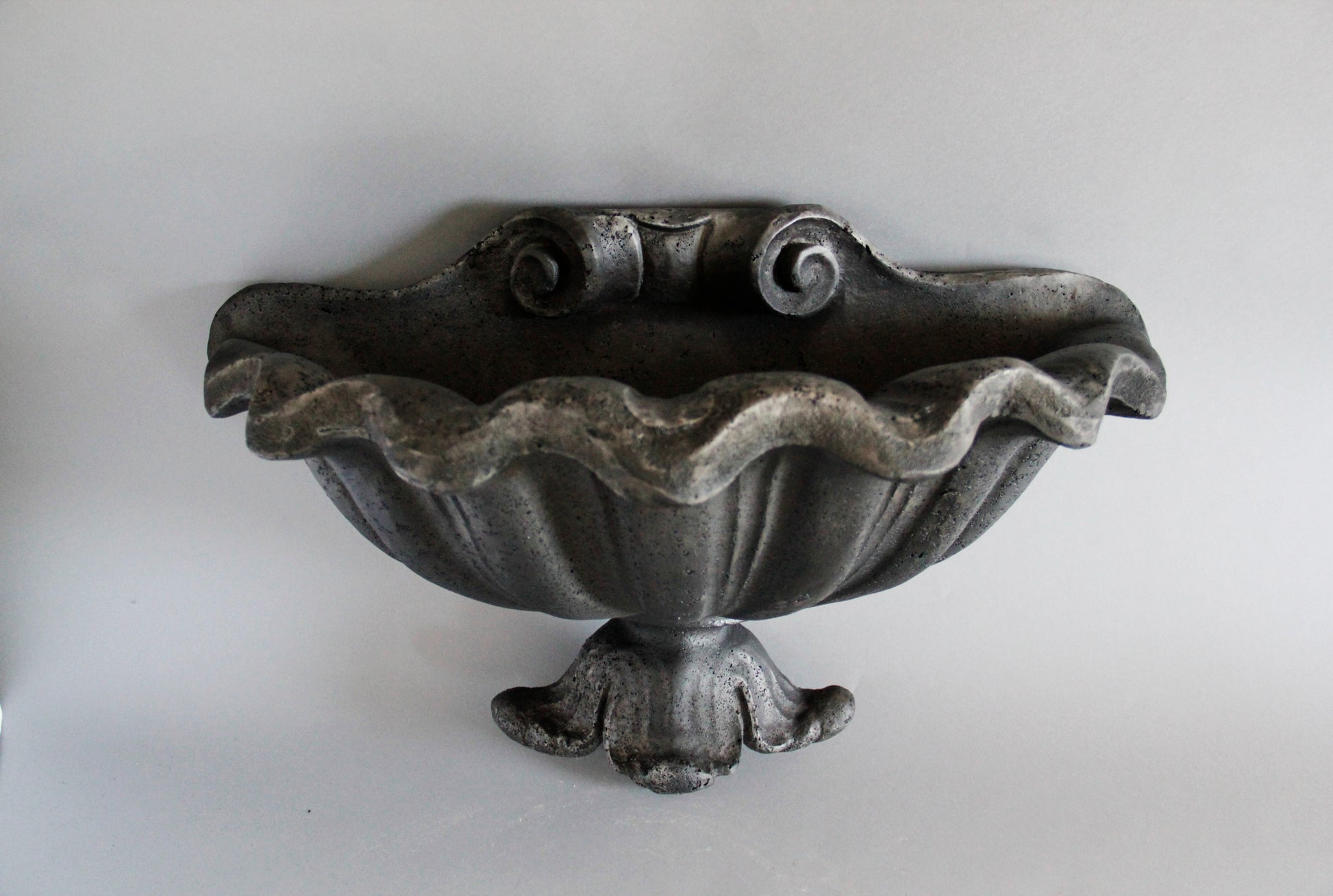 [src: https://orlandi-production.s3.amazonaws.com/images/1766/original.jpg]