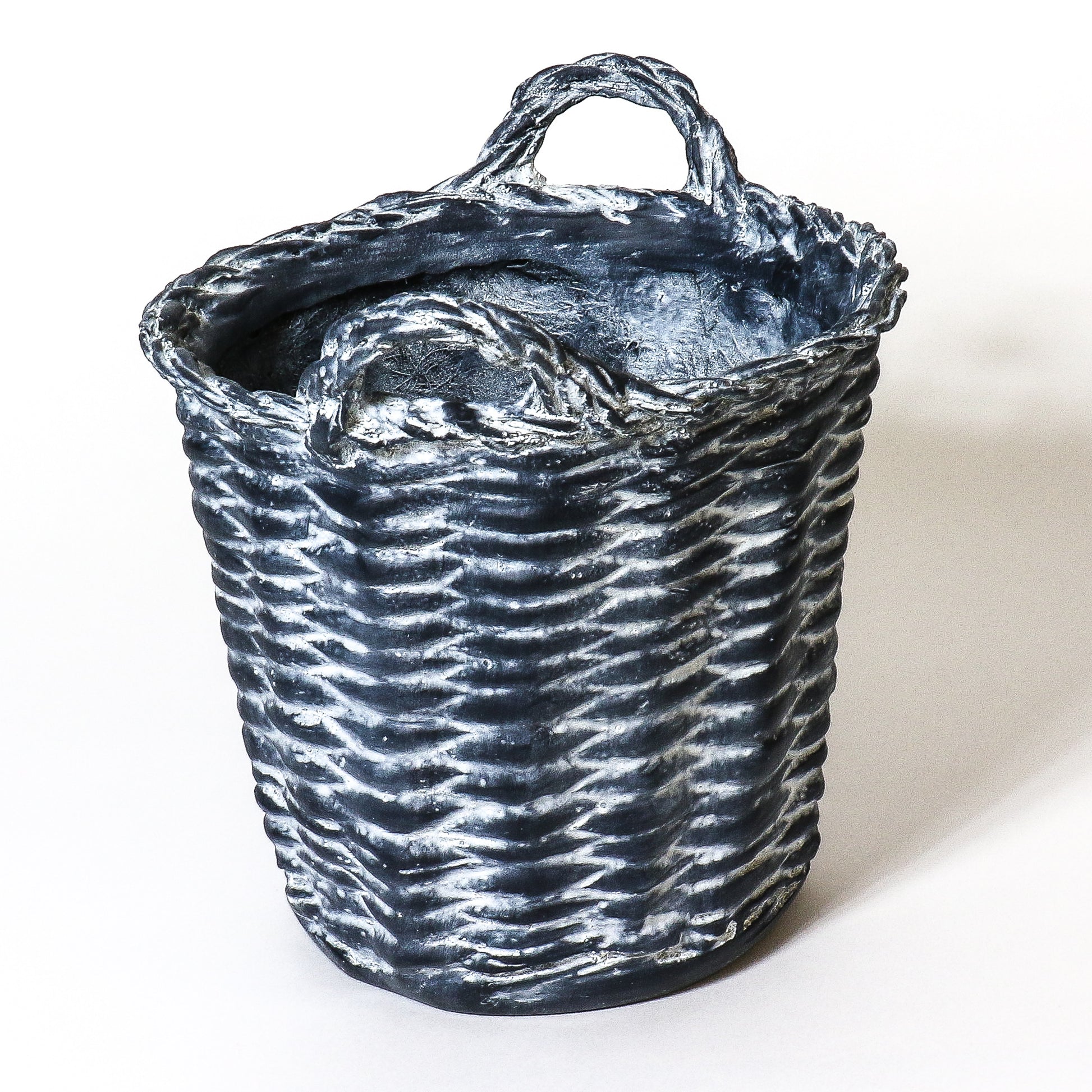 [src: https://orlandi-production.s3.amazonaws.com/images/5033/original.jpg]