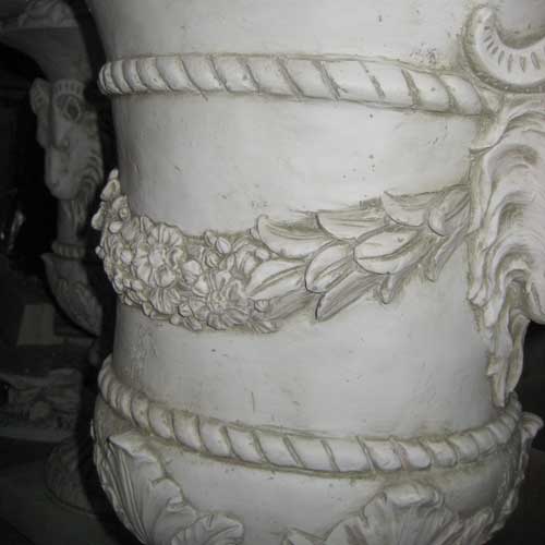 [src: https://orlandi-production.s3.amazonaws.com/images/1033/original.jpg]